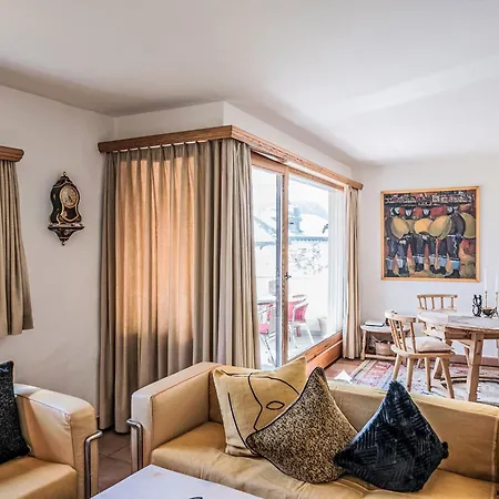 Apartament Chesa Trais Dschembers By Interhome *