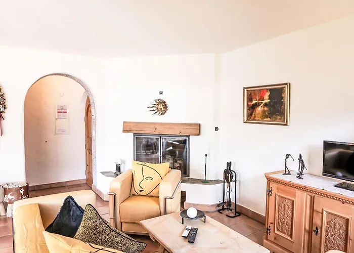 Chesa Trais Dschembers By Interhome