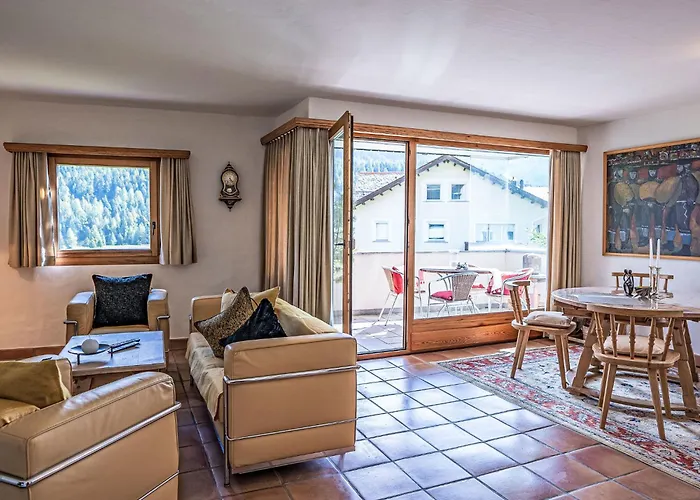 Chesa Trais Dschembers By Interhome アパート Champfer