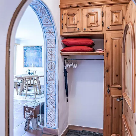 Chesa Trais Dschembers By Interhome شقة